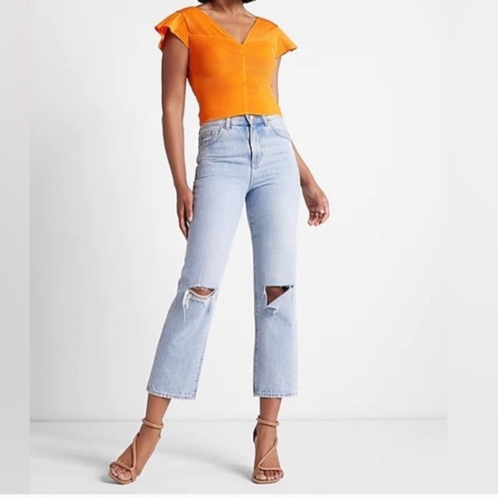 Express | Pleated Flutter Sleeve Cropped Top orange size M